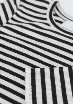 Schwarze Selected Femme T-shirt Anna Ls Crew Neck Tee Stripe -Minus Verkaufsgeschäft 204560 6