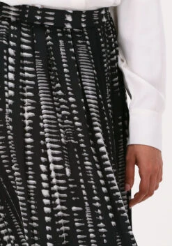 Schwarze Simple A-linie Woven Skirt -Minus Verkaufsgeschäft 220551 3