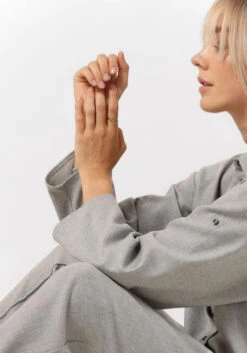 Hellgrau Chptr-s Bluse Lavish Blouse -Minus Verkaufsgeschäft 224244 3