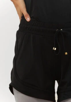 Schwarze Deblon Sports Kurze Hose Kate Shorts -Minus Verkaufsgeschäft 236139 3