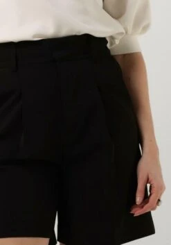 Schwarze My Essential Wardrobe Kurze Hose Yolamw High Shorts -Minus Verkaufsgeschäft 238109 3