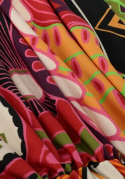 Mehrfarbige/bunte Vanilia T-shirt Printed Fun Batsleeve -Minus Verkaufsgeschäft 250607 6